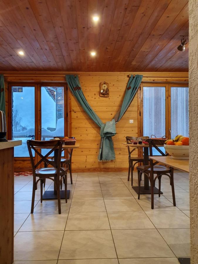 Chalet Le Bois Joli Bonneval-sur-Arc Buitenkant foto
